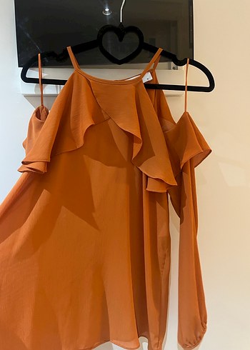 Uzun Kollu Volanlı omuzları açık bluz - Görsel 2