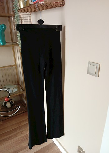 Siyah Kadın Kemerli Kumaş Pantolon - Görsel 2