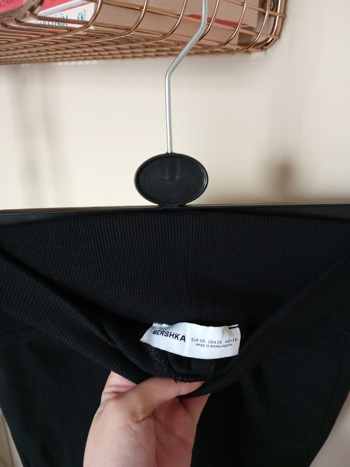 Siyah Kadın Kemerli Kumaş Pantolon - Görsel 3