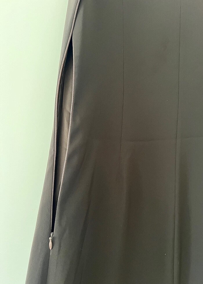 Kahverengi kumaş elbise - Görsel 3