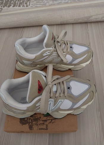 New Balance 9060 Bej Kadın Spor Ayakkabı