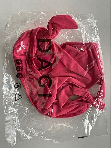 42 Beden Fuşya bikini alt