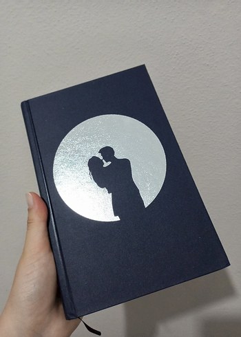  K.K.Berk Roman Seti: Mavi Gece, Yaşamak, Rüzgara Dokunmak
