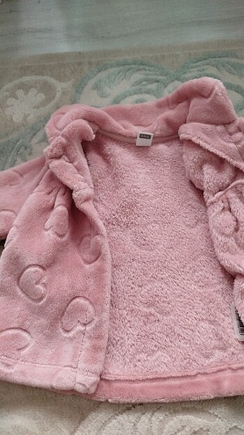 Kalp baskılı hırka  - Görsel 2