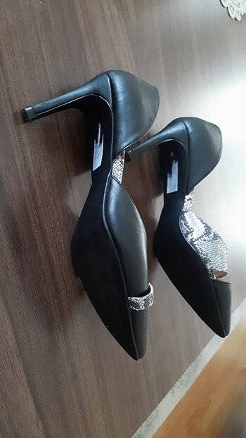 40 Beden Stiletto