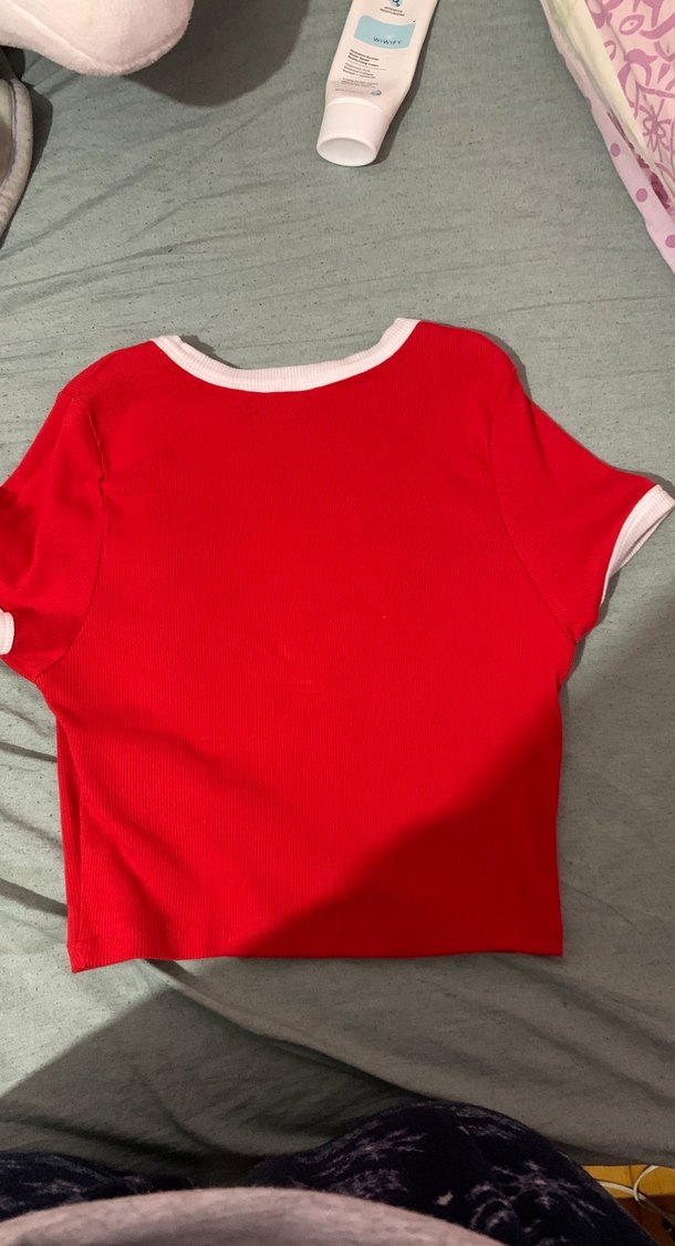 Kırmızı crop - Görsel 3