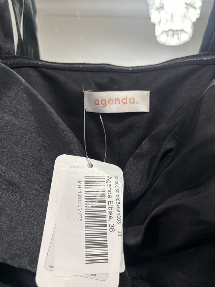 Siyah Drapeli Mini V Yakalı Elbise - Görsel 3