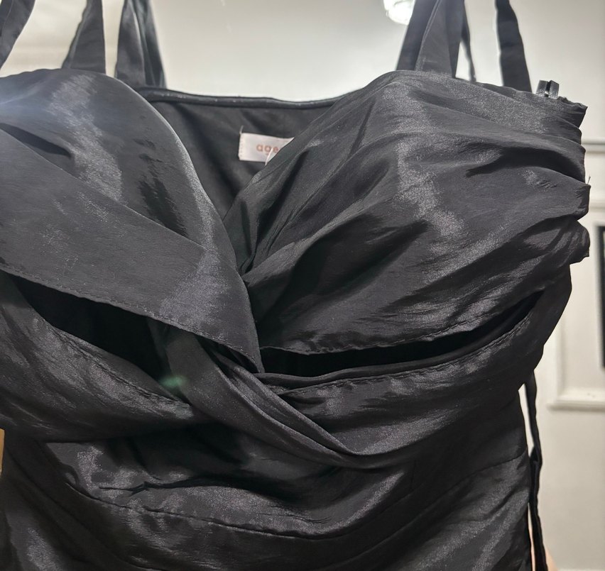 Siyah Drapeli Mini V Yakalı Elbise - Görsel 4