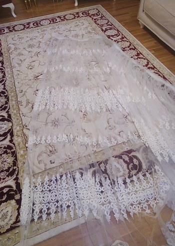 Beyaz Nakışlı Perde desende hafif kayma var - Görsel 3