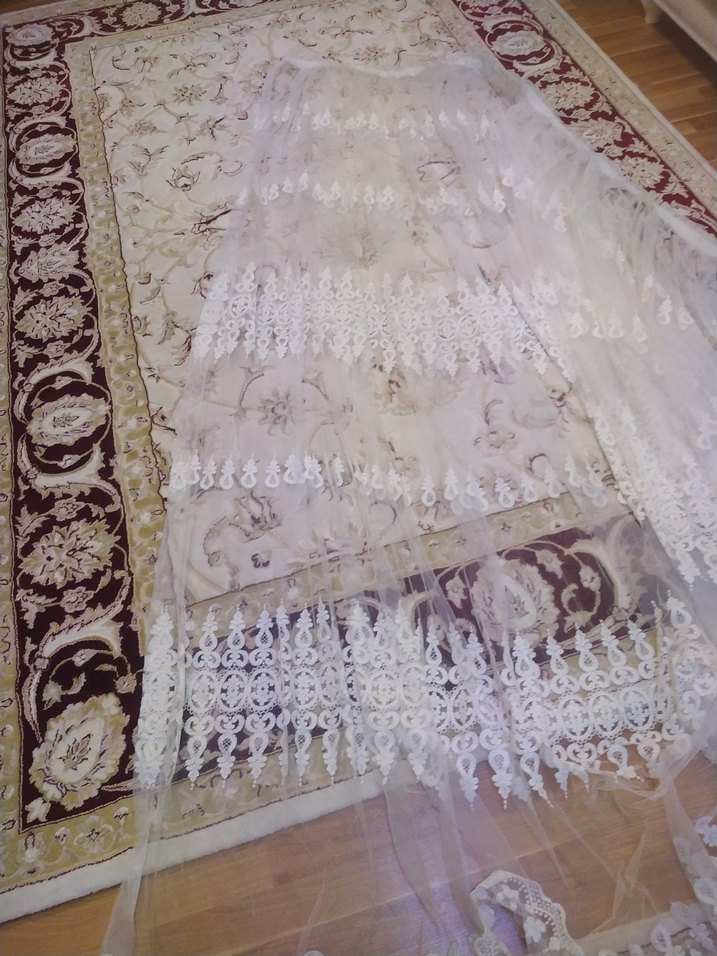 Beyaz Nakışlı Perde desende hafif kayma var - Görsel 4