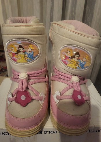 Walt Disney World 30