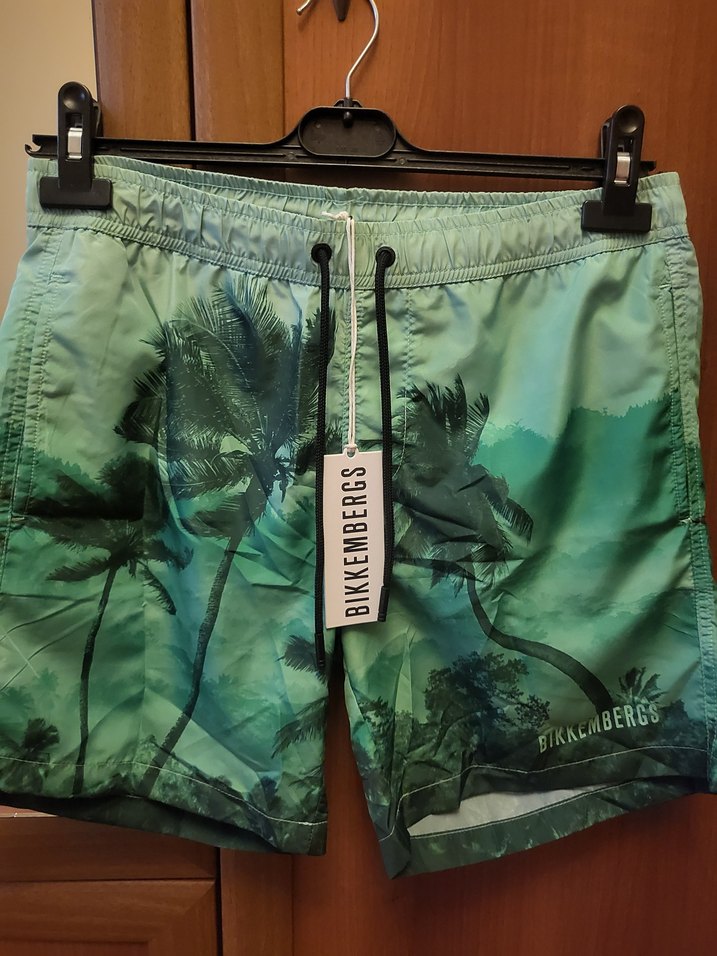ORJİNAL ,ETİKETLİ BIKKEMBERGS Yeşil Baskılı ERKEK deniz şortu - Görsel 2