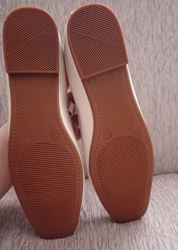 Beyaz Minimalist Stiletto Topuklu Kadın Babet - Görsel 3