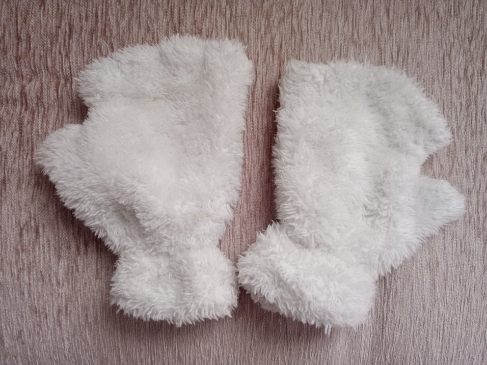 Pembe Nakışlı Kürklü Kedi Eldiveni - Görsel 2