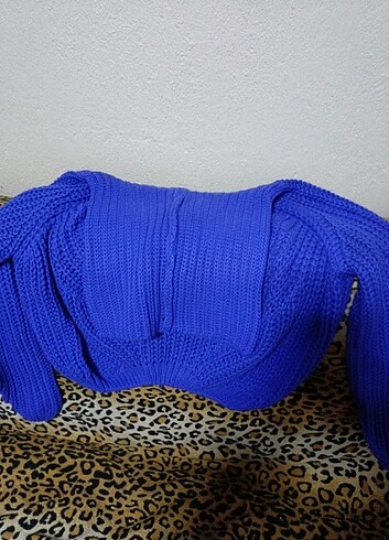 Mavi crop kazak