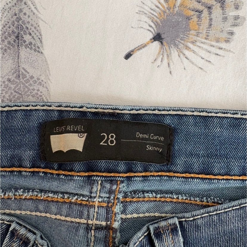 Levis marka pantolon — görsel 3/4