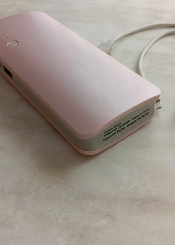 Pembe Taşınabilir Power Bank - Görsel 4