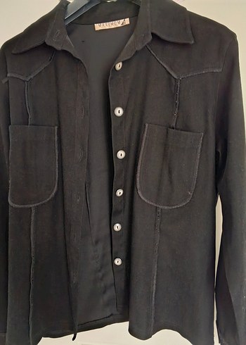 Siyah Düğmeli Kadın Gömlek - Görsel 3