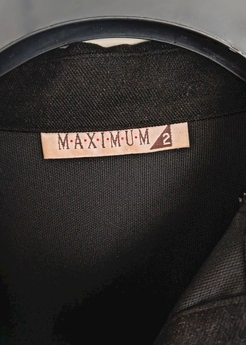 Siyah Düğmeli Kadın Gömlek - Görsel 4