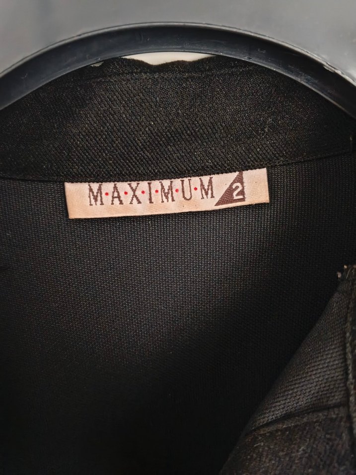 Siyah Düğmeli Kadın Gömlek - Görsel 4