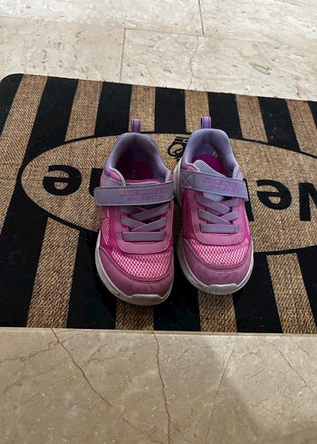 Skechers 26