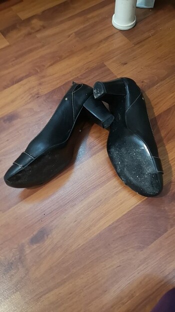 37 Beden Kadın ayakkabısı 6 santim yüksekliğinde