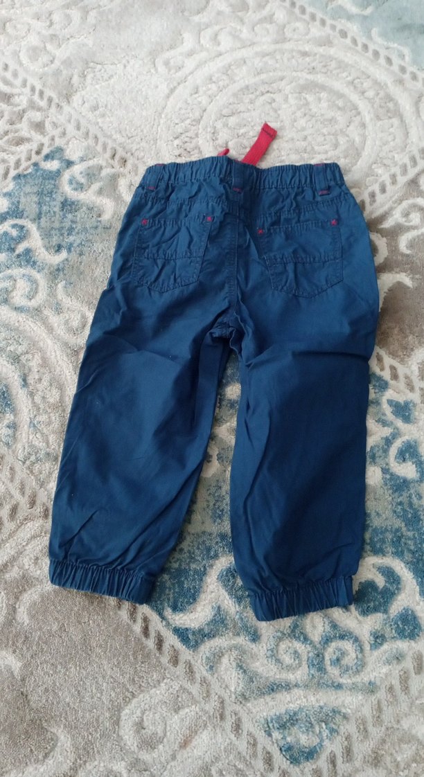 Erkek Çocuk Koyu Mavi Kemerli Bol Kesim Pantolon - Görsel 2