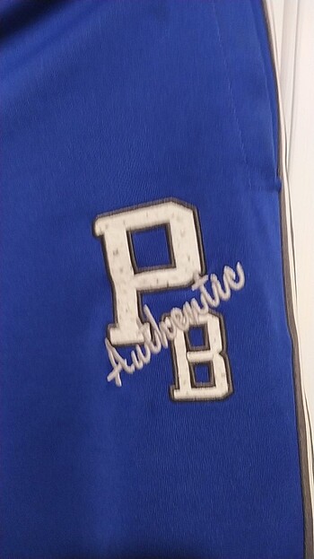 Temiz kullanılmış eşofman - Görsel 3