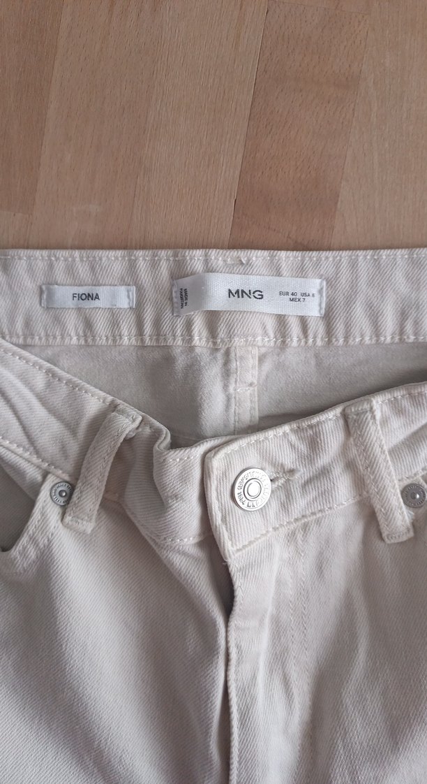 Beyaz Midi Kadın Kot Pantolon - Görsel 3