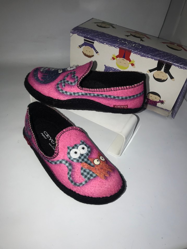 Ceyo marka Kız Çocuk Pembe Nakışlı Sıcak panduf - Görsel 4