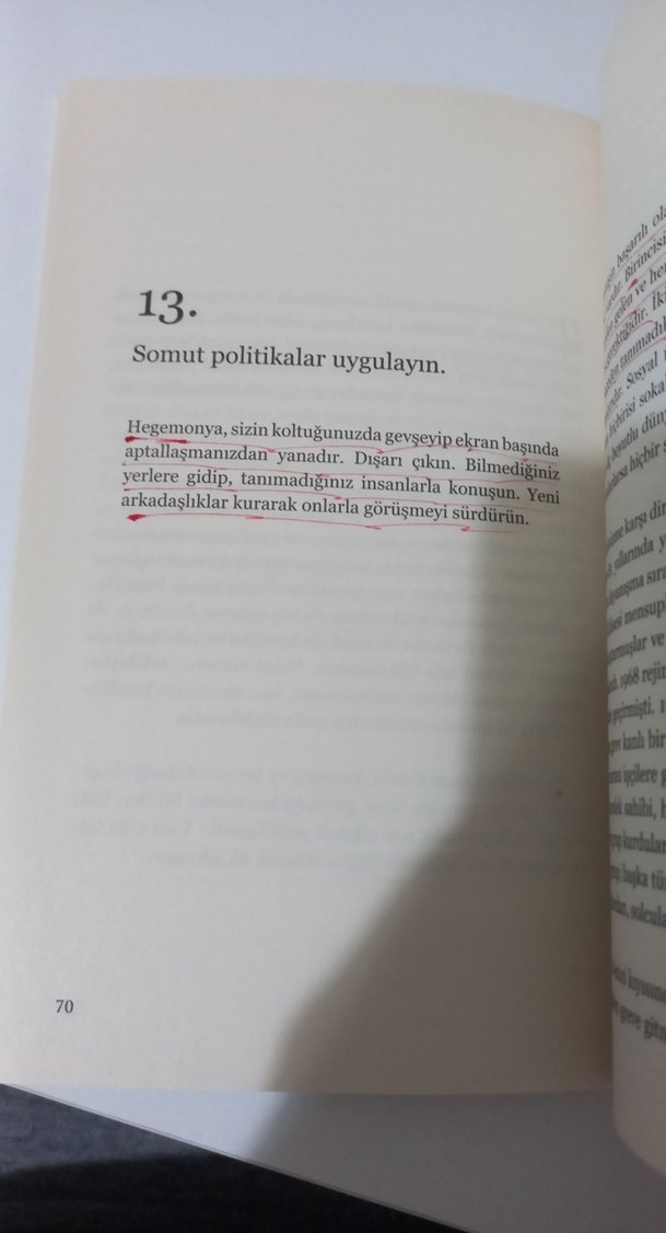 Tiranlık Üzerine - Timothy Snyder - Görsel 3