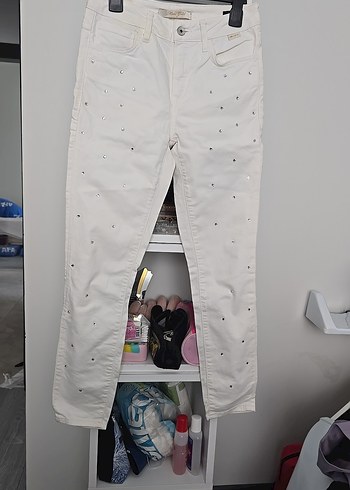 Düğmeli Beyaz Kadın Midi Boy Skinny Jean
