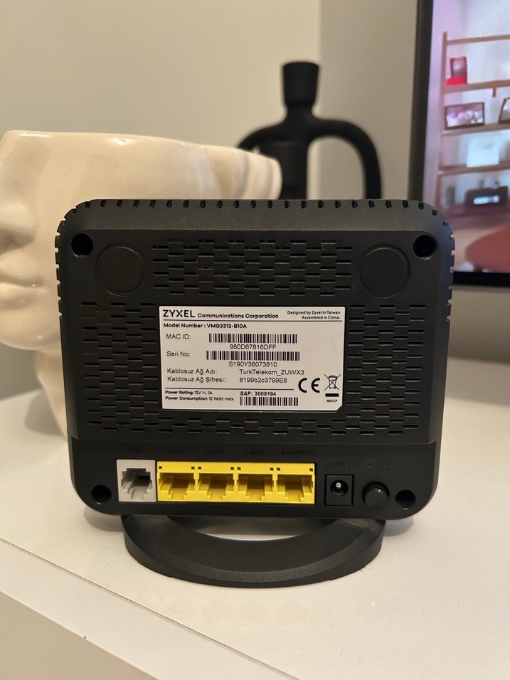 Türk Telekom Siyah Modem - Görsel 2