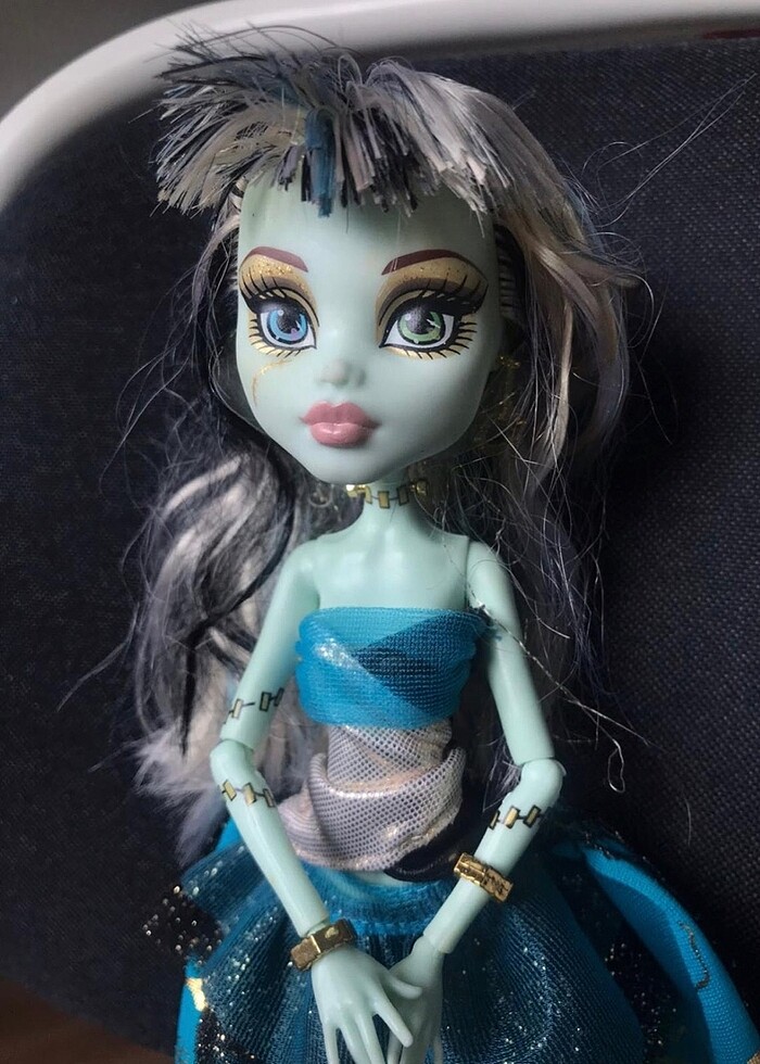 Monster High Orijinal Frankie Stein - Görsel 1