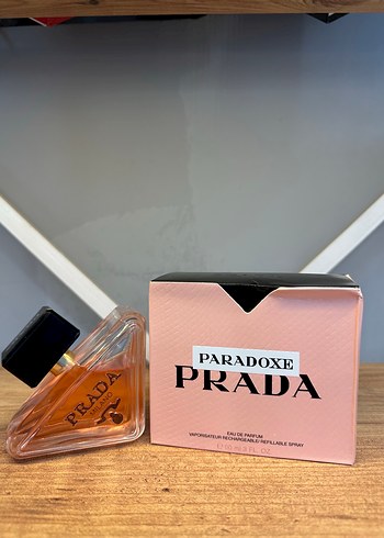 Prada Paradoxe Kadın Parfümü
