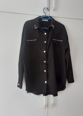 Siyah Düğmeli Uzun Kollu Denim Gömlek