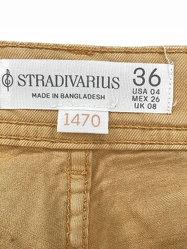 36 Beden çeşitli Renk Stradivarius Jean / Kot %70 İndirimli.
