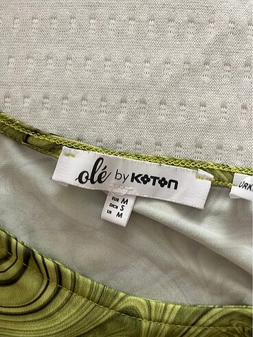 Koton Yeşil crop