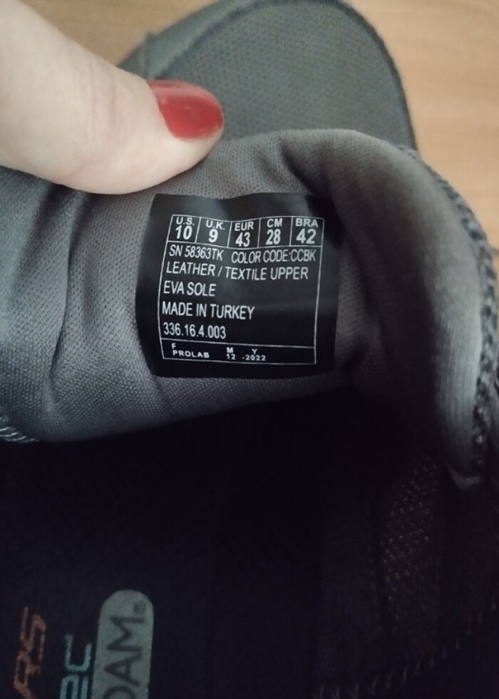 Skechers orjinal ayakkabı - Görsel 2