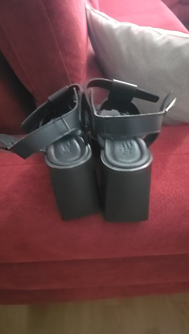 Siyah Platform Topuklu Gotik Kadın Sandalet - Görsel 2