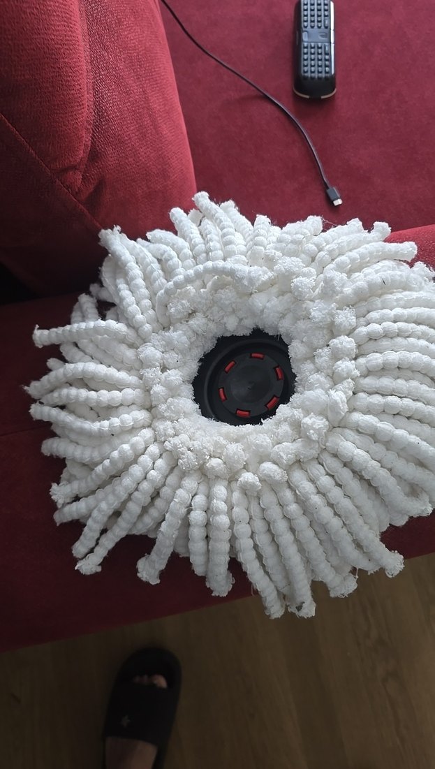 Kırmızı Renkli Elektrikli Temizlik Aparatı - Görsel 4