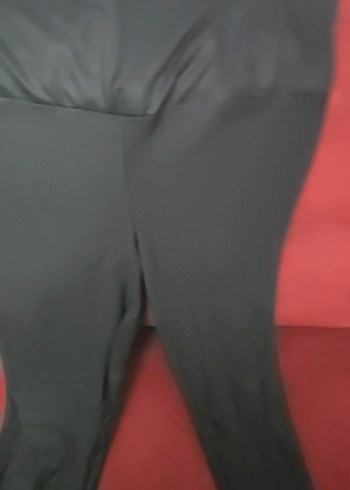 Kemer Detaylı Siyah Kadın Tayt - Görsel 4