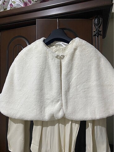 ETİKETLİ NİKAH ELBİSESİ TAKIM ( elbise, kürk, eşarp) - Görsel 8