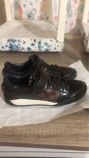 Louis Vuitton Erkek ayakkabı 44 numara