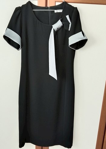 Kısa Kollu Midi Siyah Elbise - Görsel 4