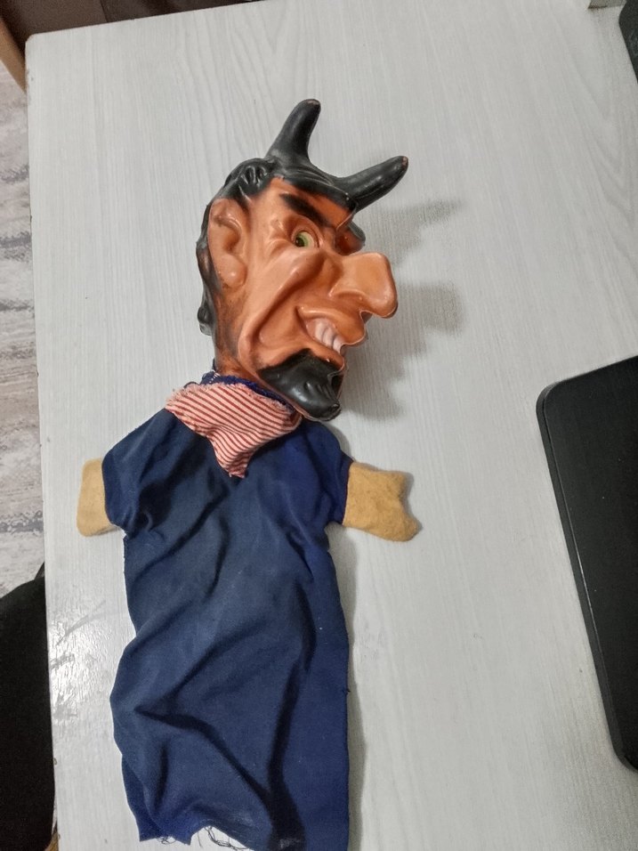 Kahverengi Figür - Görsel 2