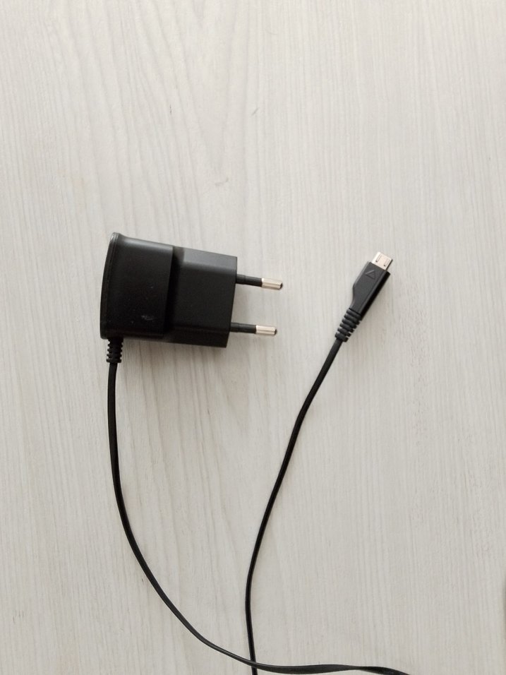 Samsung Siyah Telefon Şarj Kablosu - Görsel 3