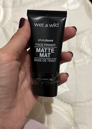 Wet n Wild Mat Yüz Bazı 25 ml