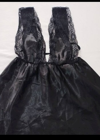 Siyah Dantel İşlemeli Gotik Mini Gecelik