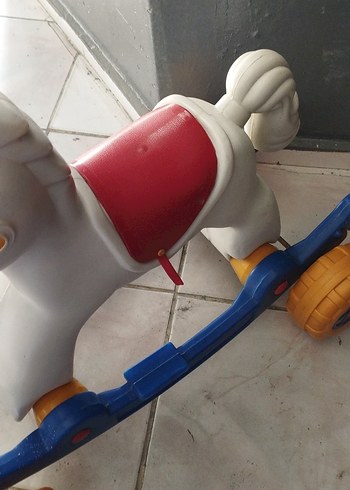 Renkli Tekerlekli Beyaz At Oyuncak - Görsel 8